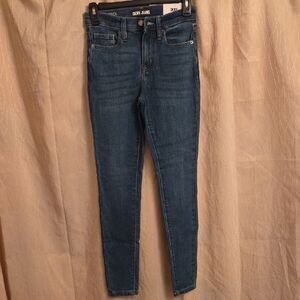 DKNY Mid-Rise Dark Wash Skinny Jeans for Women